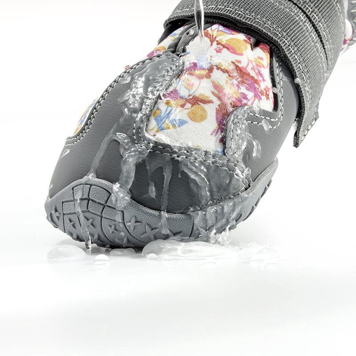 Dog Boots - Paw Protection - Anti-slip and Water Resistant - Size #2/XS - 4 pcs - Black/Flowers