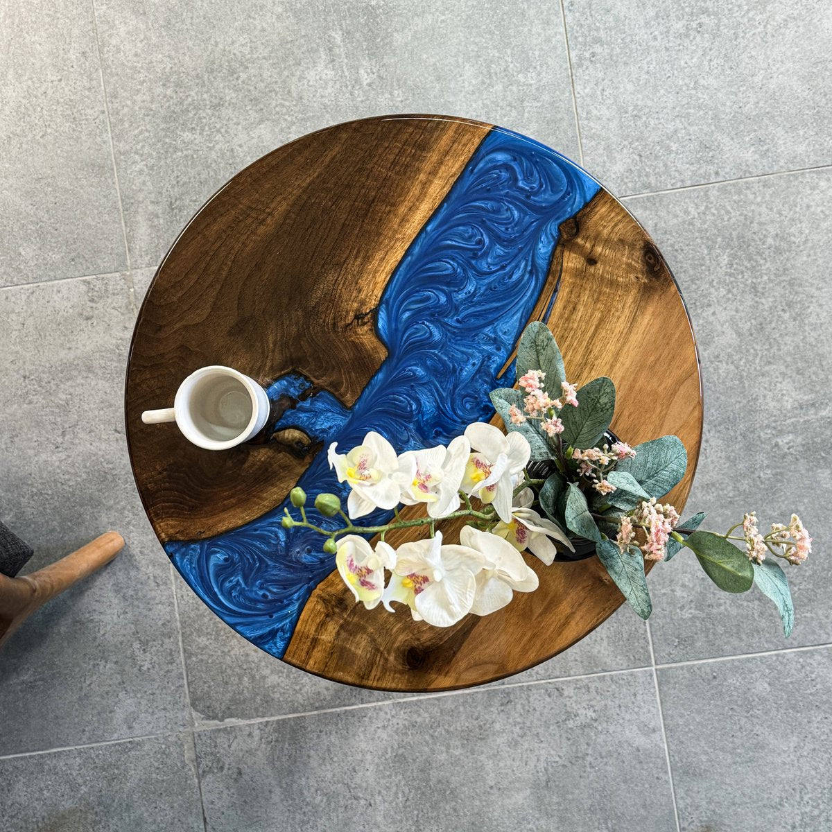 Salontafel - Bijzettafel Rond - Epoxy Bijzettafel - Epoxy - Bijzettafel Hout - Walnoot