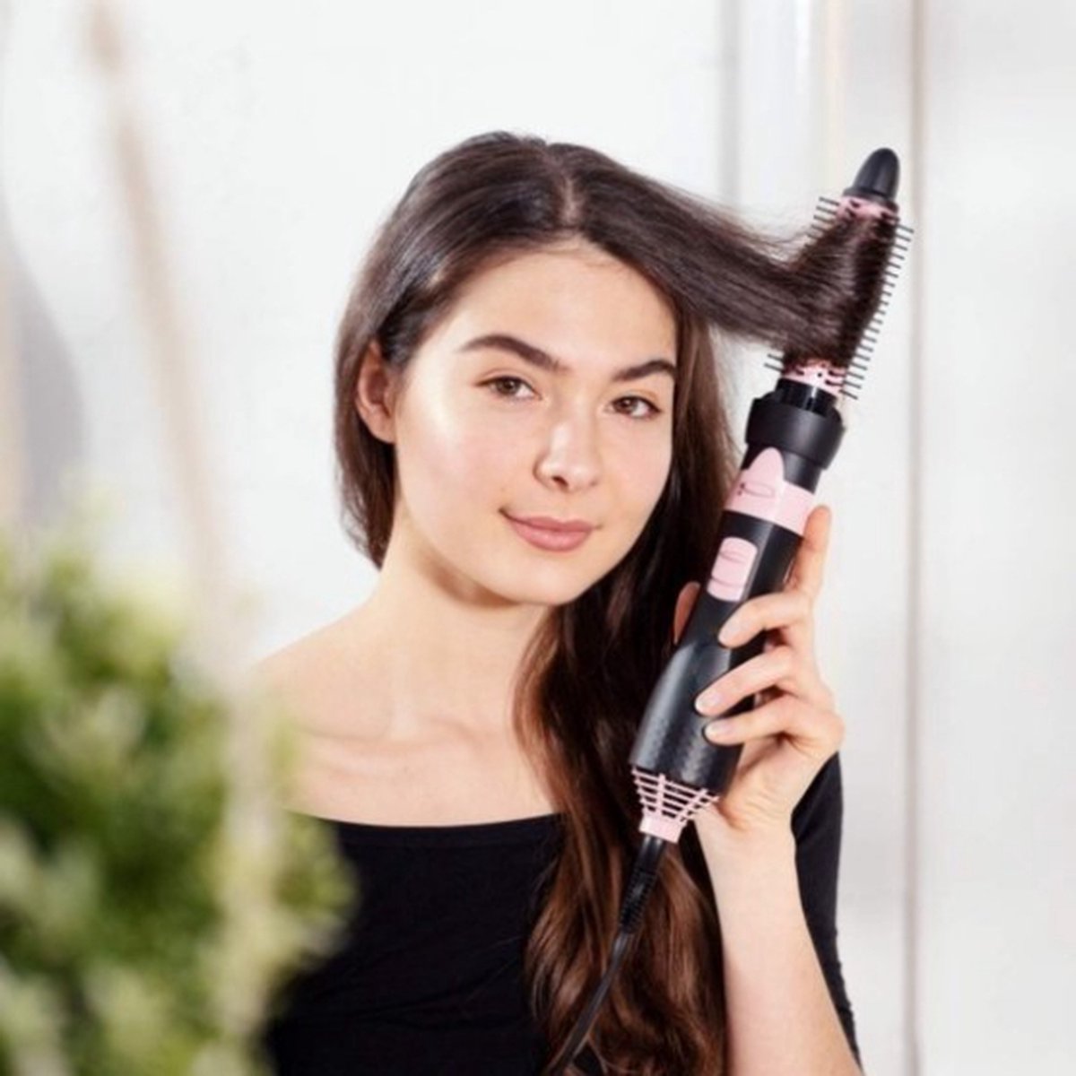 Hairbrush Hairdryer - Electric Hairbrush - Heated Brush - Round Hairbrush