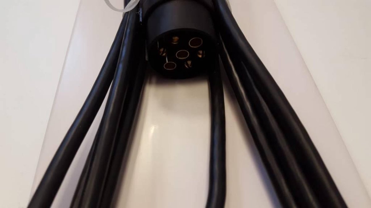 Complete light bar for trailer with 9 meter cable - 122 cm - 7 pole