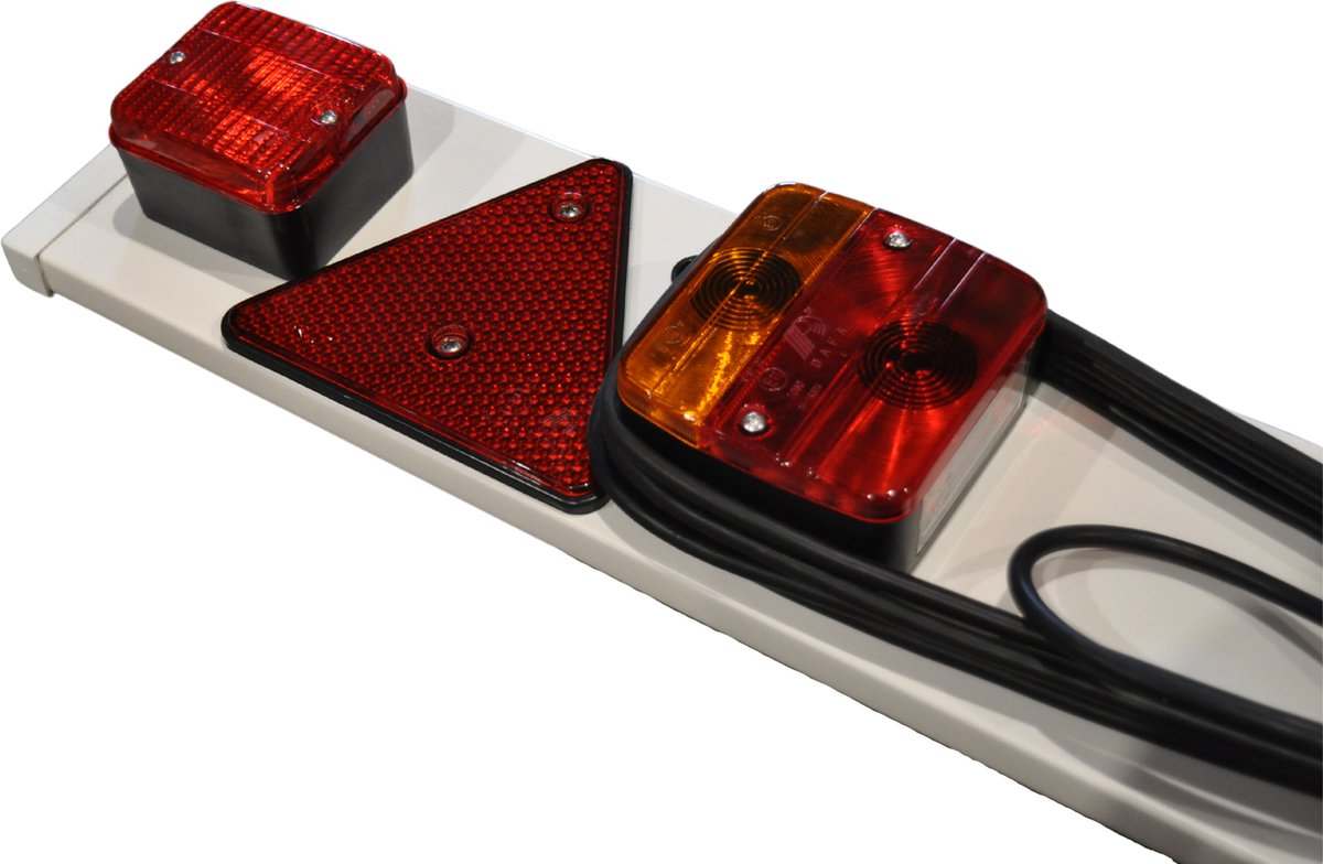 Complete lichtbalk voor aanhanger met 9 meter kabel - 122 cm - 7-polig
