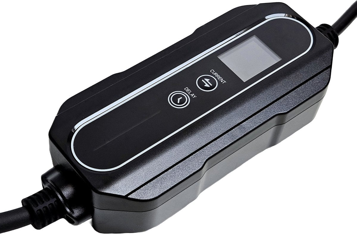 Mobile EV Charger 3.7kW | IP67 Waterproof | 16A 1-Phase | 5 Meter | Home Charger Type 2 from EU socket - 8A/10A/13A/16A Switchable |