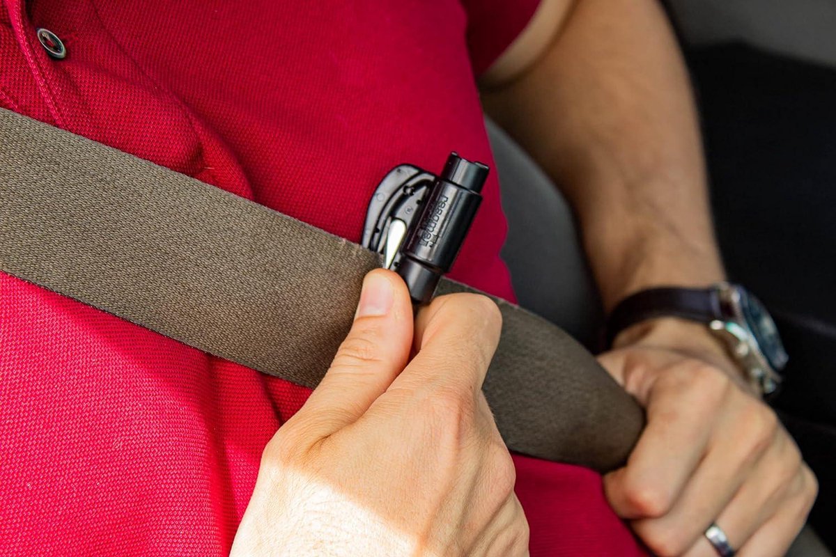 Auto Beveiliging Sleutelhanger Raambreker en Gordelsnijder Noodhamer - Rood Wit Blauw Set van 3 - Gemaakt in de VS