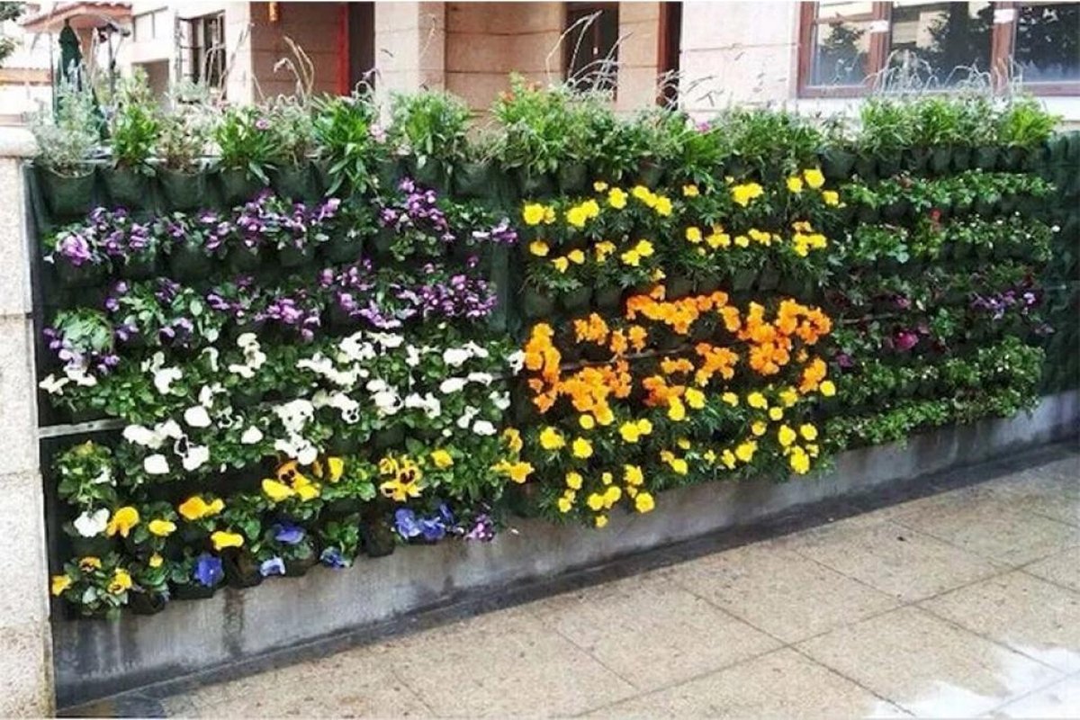 Verticale tuin met 35 extra grote vakken - 165cm x 100cm - verticale tuin - zwart - groene wand - groene muur - verticale moestuin zakken - plantenhanger balkon - plantenbak - plantenzak 1.65x1 meter Beactiff®