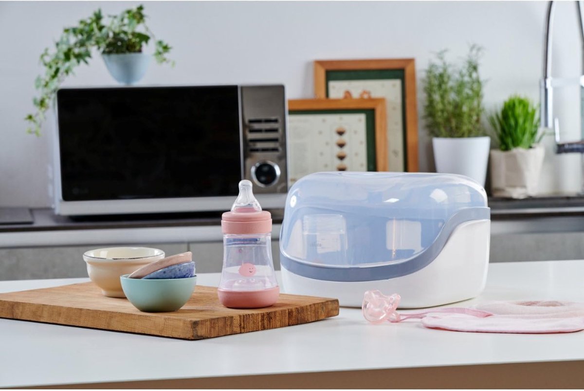 Magnetronsterilisator - Flessensterilisator - Magnetron sterilisator - Onmisbaar voor babyflessen en spenen!