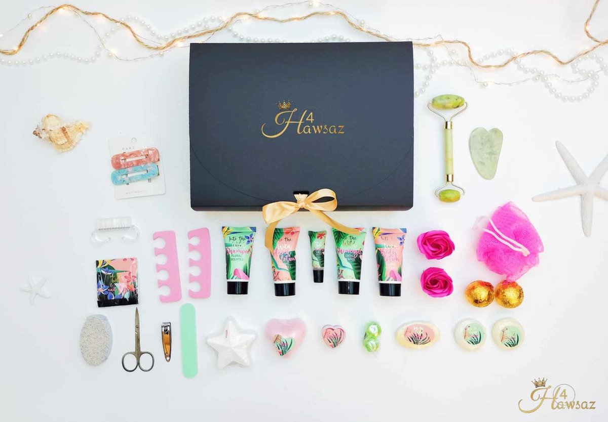 Bad- en bodycadeau 29 stuks - Bodylotion - Luxe Cadeau - Hawsaz.nl kado - Guasha steen - Giftsbox - Nagelverzorging - Cadeauset - Dames cadeau - Relax Cadeau - Verwenpakket - Valentijnscadeau - luxe cadeau doos - Geschenkset - Moederdag cadeau