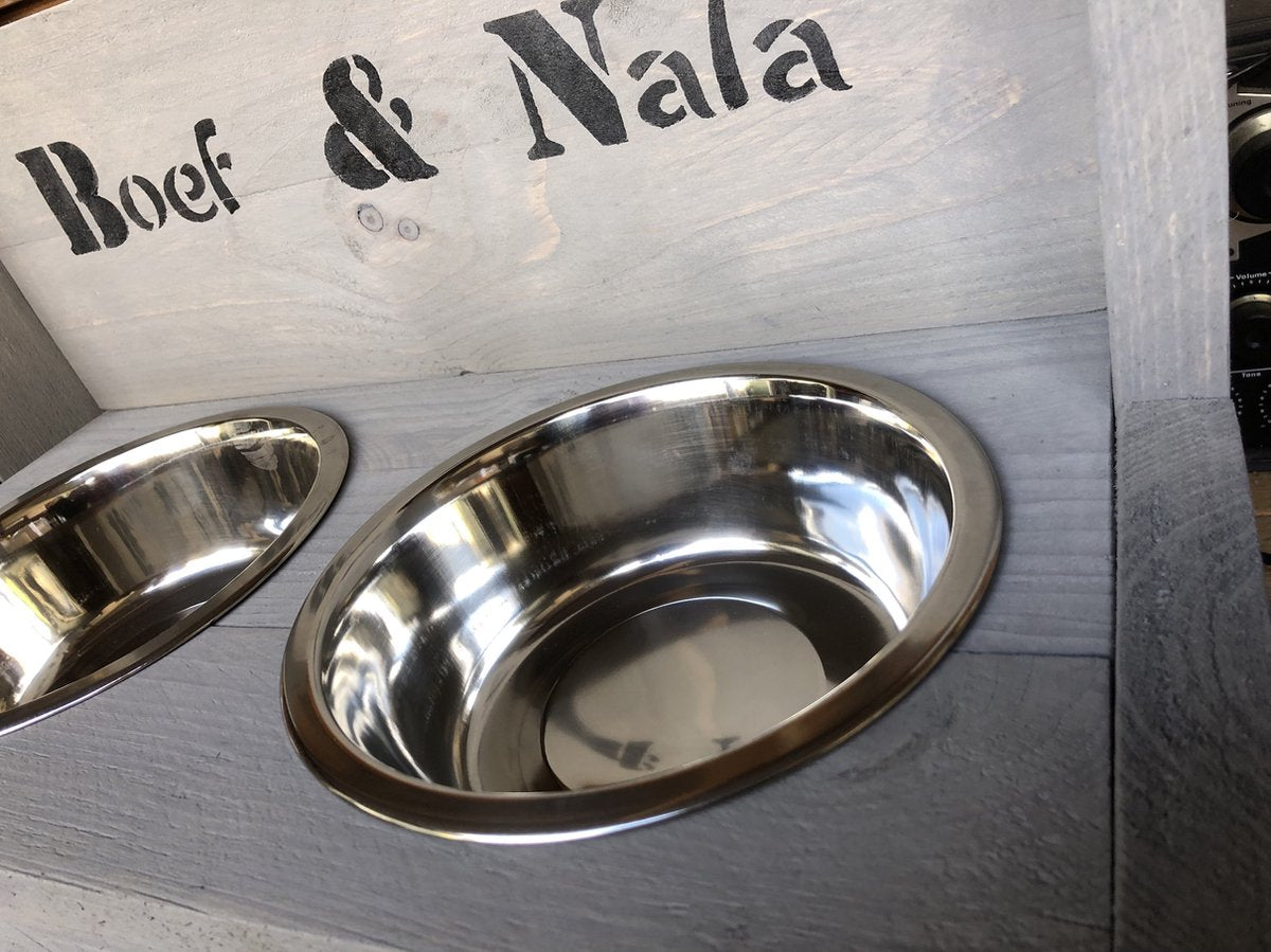 Dog food bowl scaffolding wood with NAME DOG (medium)