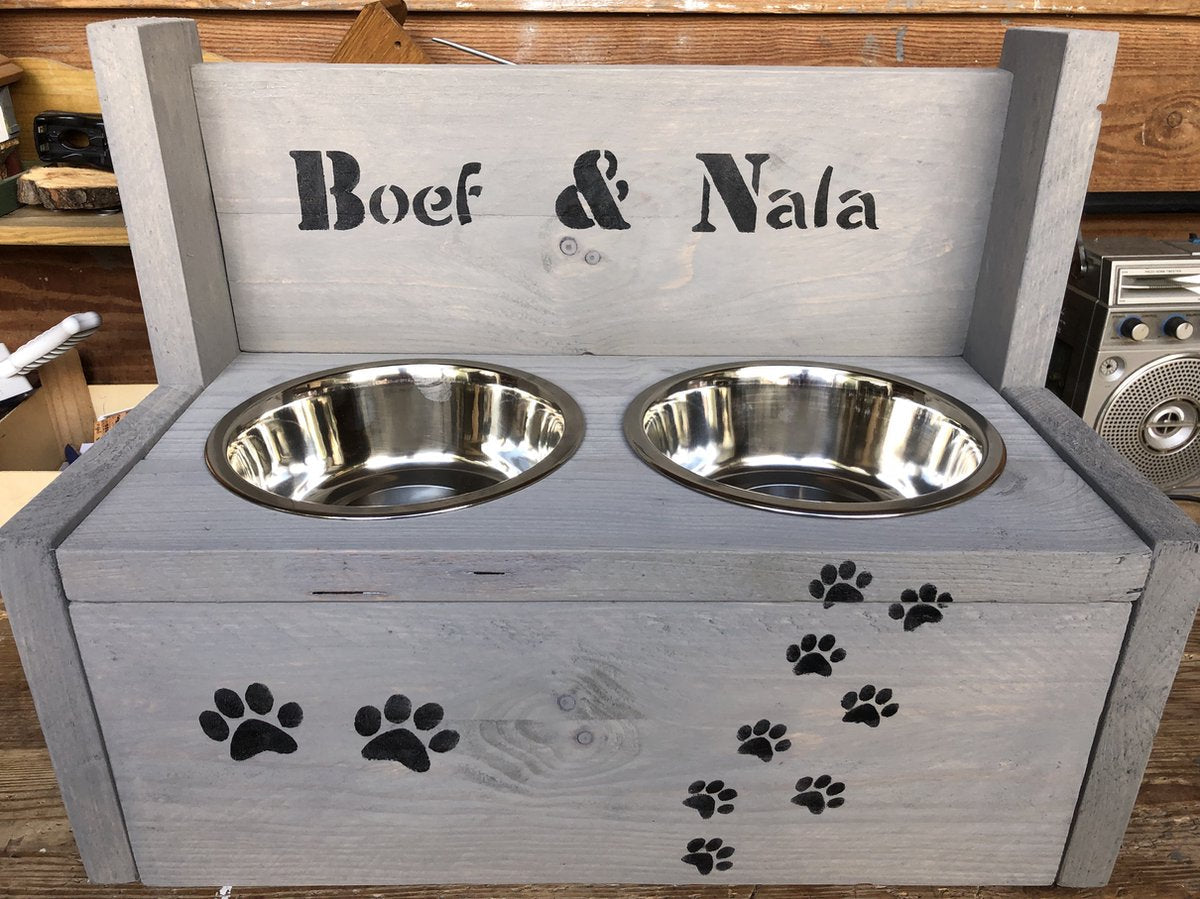 Dog food bowl scaffolding wood with NAME DOG (medium)
