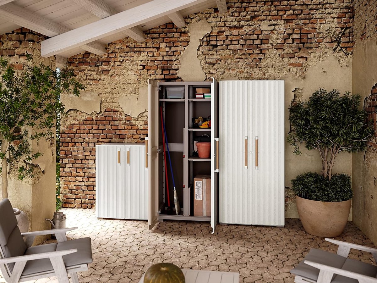 Keter Groove Outdoor Kast met Houtlook Deuren - Beige/Zand, 80 x 45 x 180 cm