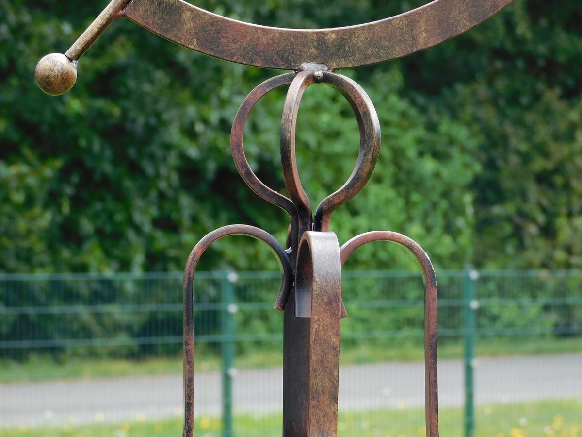 Zonnewijzer op Voet - 80 cm - IJzer-messing