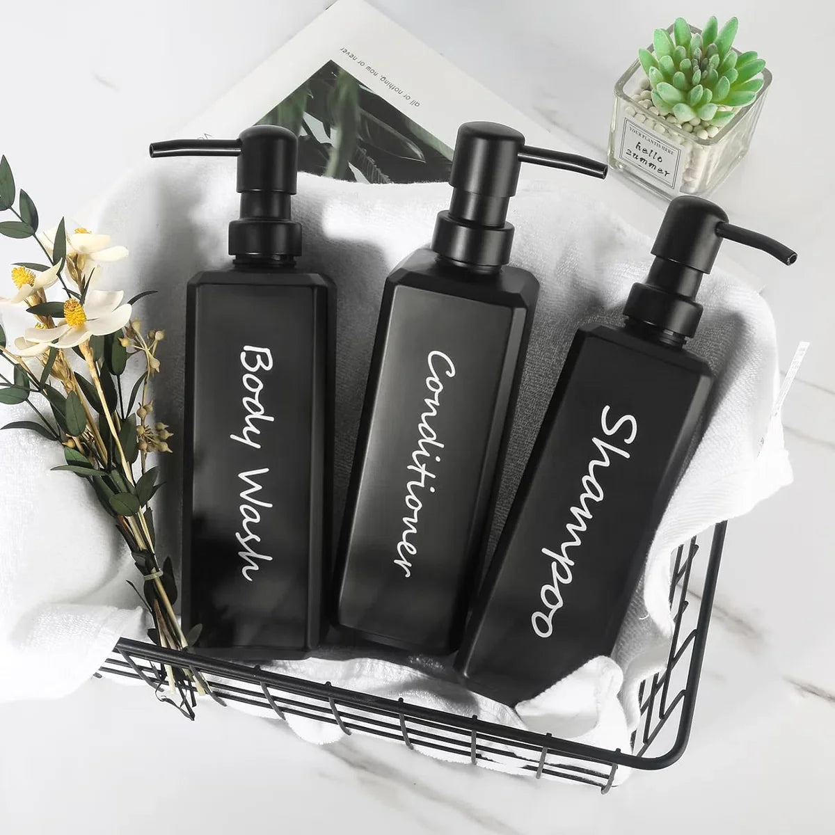 3 stuks shampoodispensers, 500 ml shampooflessen om een matzwarte plastic zeepdispenser met pomp te vullen, badkamerdispenser pompflessenset voor conditioner, douchegel en lotion.