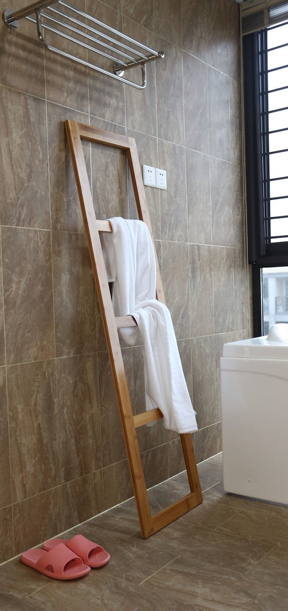 Freestanding Bamboo Towel Ladder Rack - Bathroom Towel Holder for Leaning Against Wall - Towel Ladder - Towel Rack
