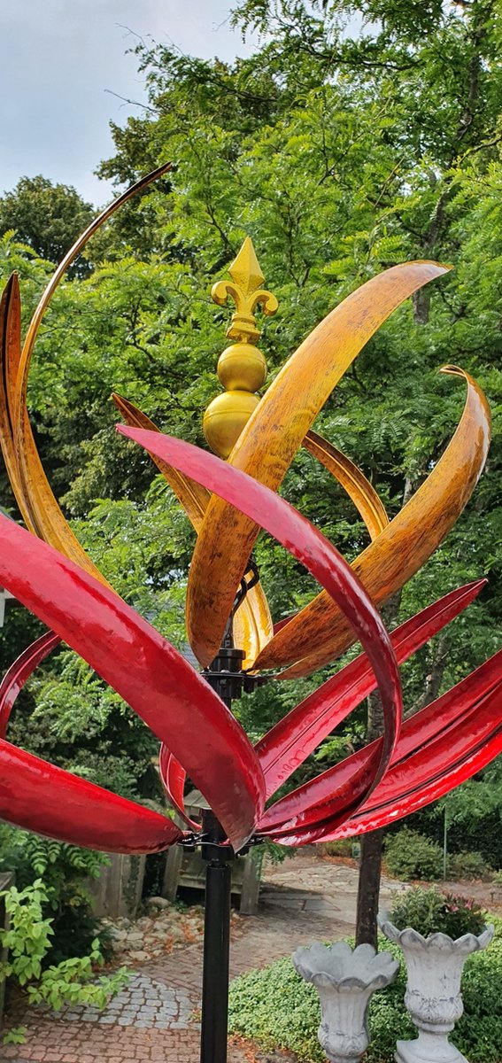 WINDMOLEN / ROOD / TUINSTEKER / METAAL / TUINSTEKER / GECOAT MET POEDERLAK // WINDSPINNER