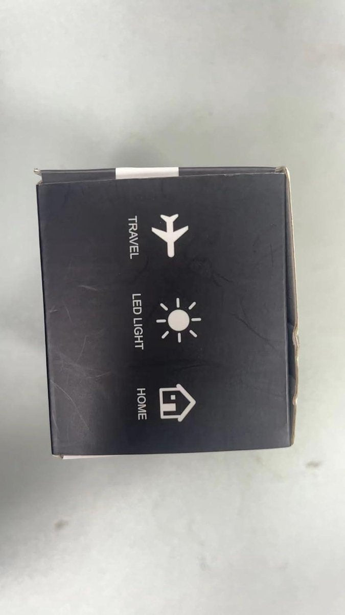 Universal Travel Adapter - 3 USB 1 USB C 1 AC - Reisadapter voor Wereldwijd Gebruik