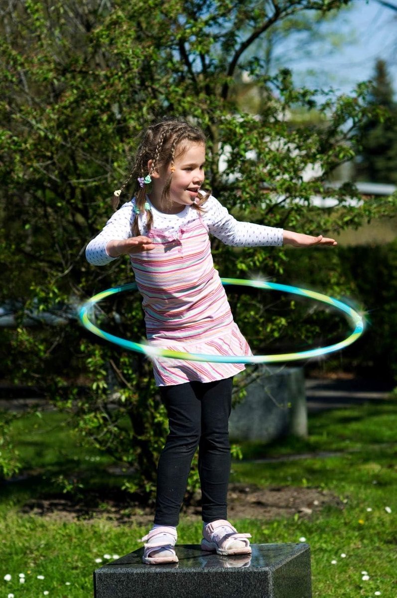 Set van 2 hoepels van 72 cm en Sky Light Disc Ø 27 cm - Hoepelband & werpschijf met leds en licht - Sportspeelgoed voor kinderen vanaf 4 jaar en volwassenen - Blauw/groen & groene hoelahoep