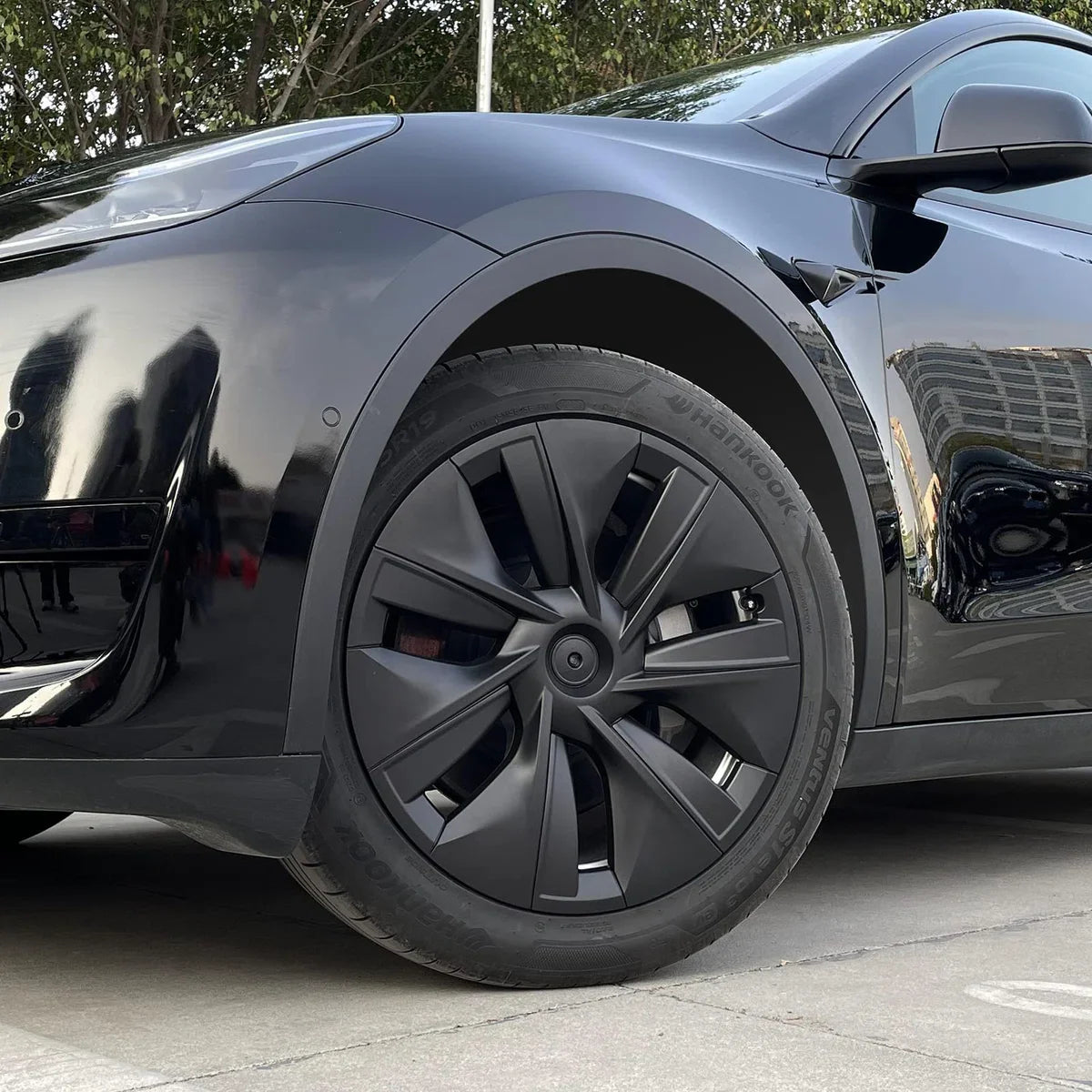 Tesla Model Y 19" Gemini Black Wheel Cover Set (4pcs) - Sporty Performance Look