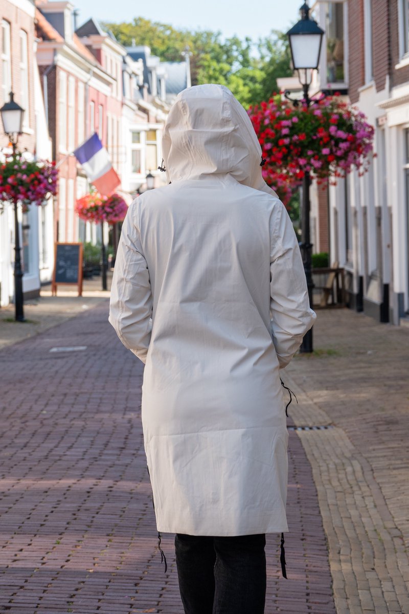 Long women's in-between jacket - Water-repellent & fitted - Ivory white - Size 40
