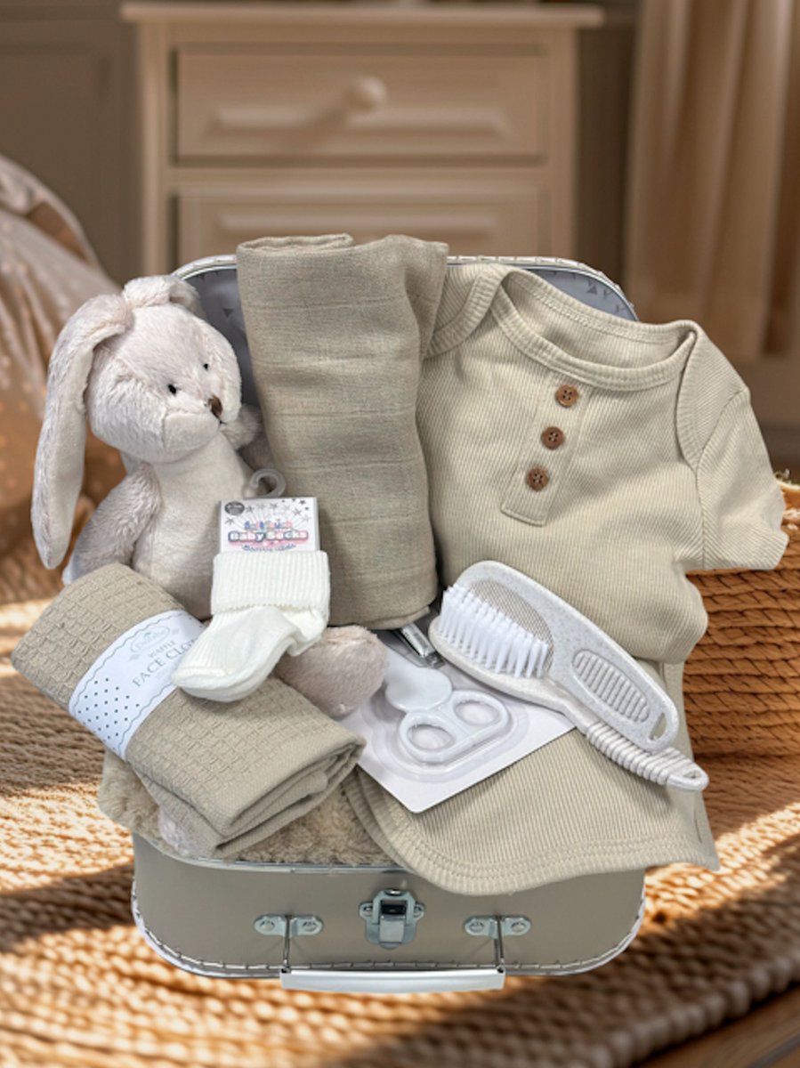 10-delig Kraamcadeau Koffie Kraamkado unisex jongen meisje - unisex - baby geschenkset - kraamcadeau neutraal - baby memory box 30 cm - babyshower cadeau - genderneutraal babycadeau - 10 in 1 cadeau