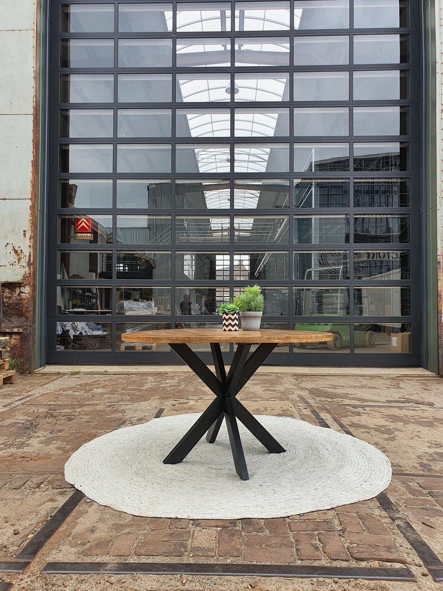 Eettafel rond - 130cm - mango - zwart - metalen 4-poot