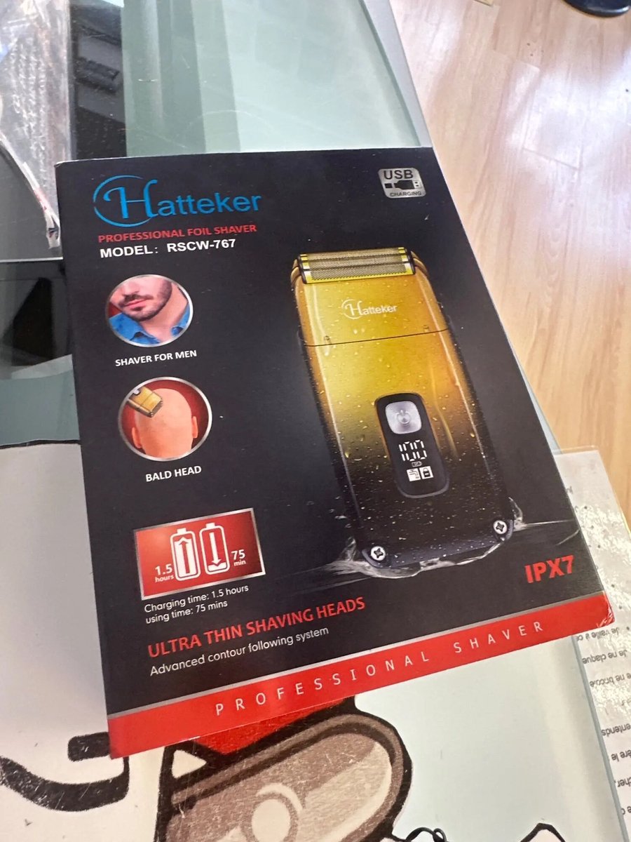 Electric shaver full metal powerful foil electric shaver hair durable triple head shaving machine for men beard electric razor barber