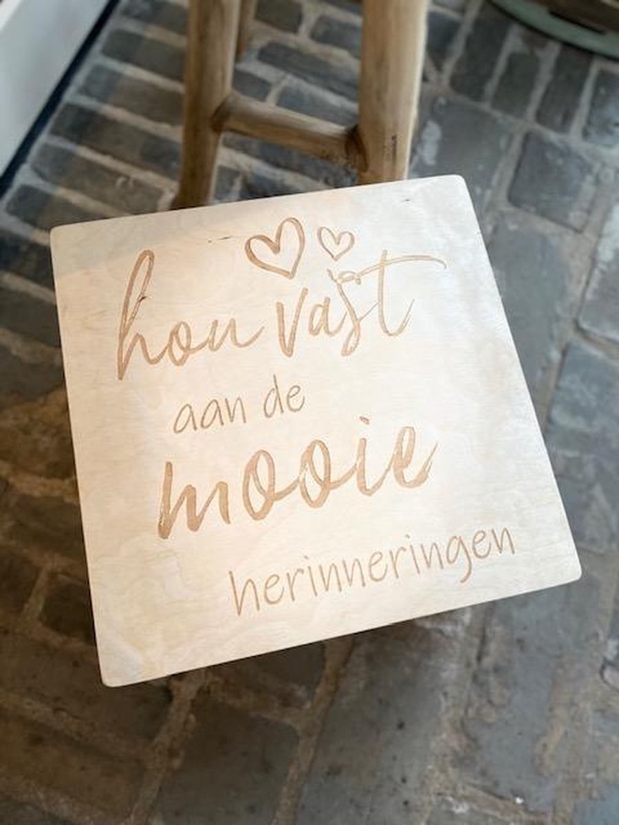 Wooden box with lid and print Beautiful memories (hearts) / size 30x30x19.6 cm / storage box with lid
