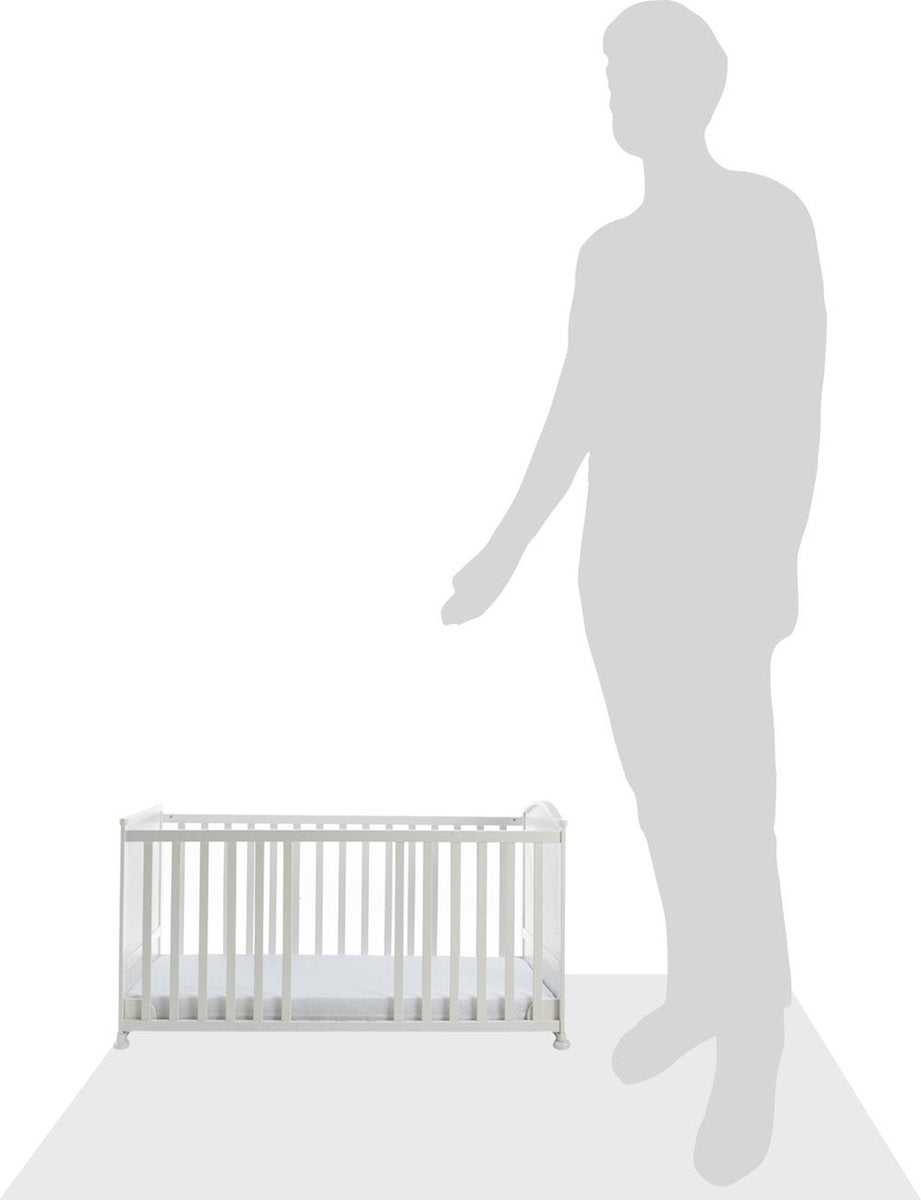 Complete set, wit babybed met uitrusting, combi kinderbed 70 x 140 cm incl. beddengoed