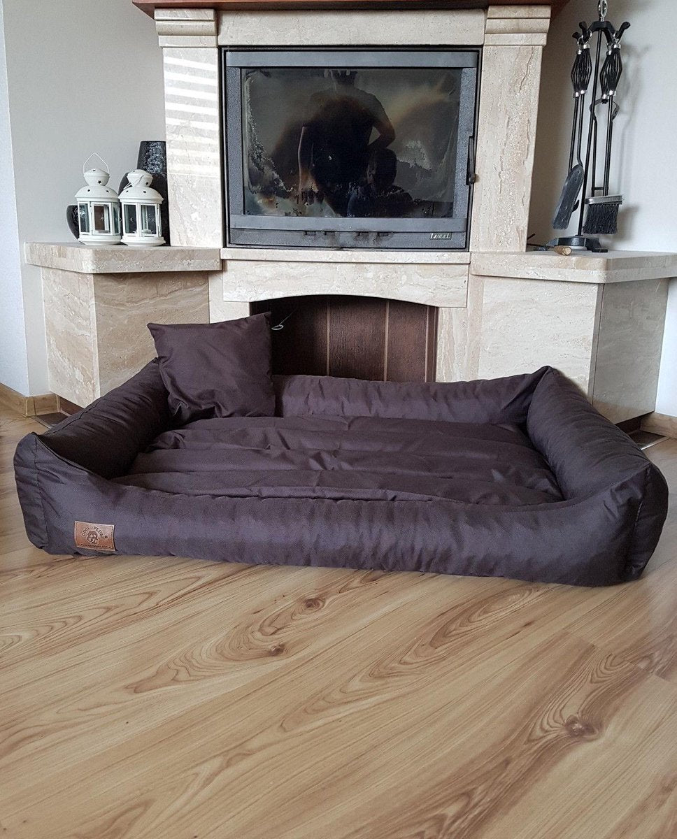 Dog bed XXL - 120x60 cm - waterproof - brown