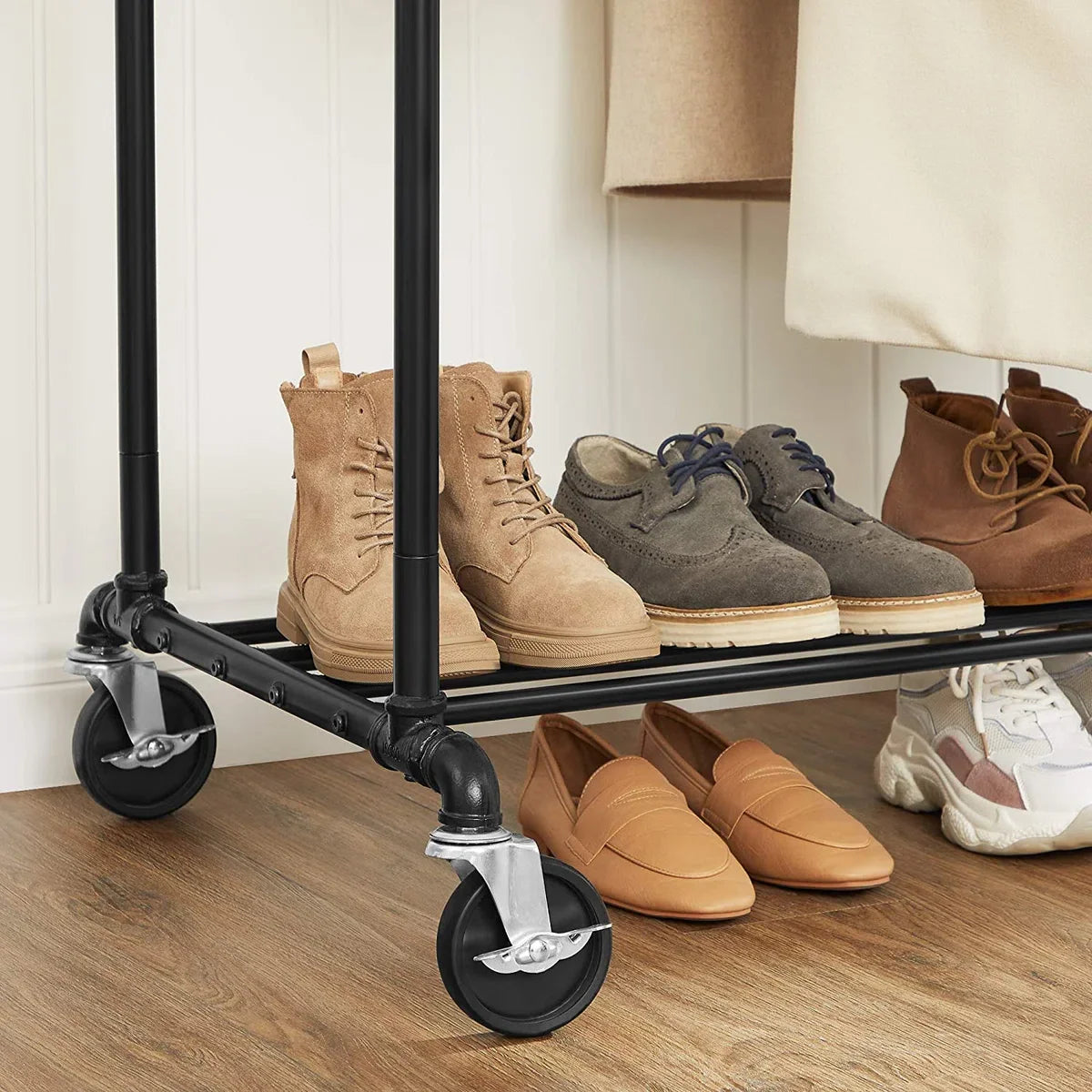 Heavy-duty kledingrek, belastbaar tot 110 kg, industrieel design, mobiele kledinghanger met 2 kledingstangen, voor productpresentatie, zwart-HSR60B