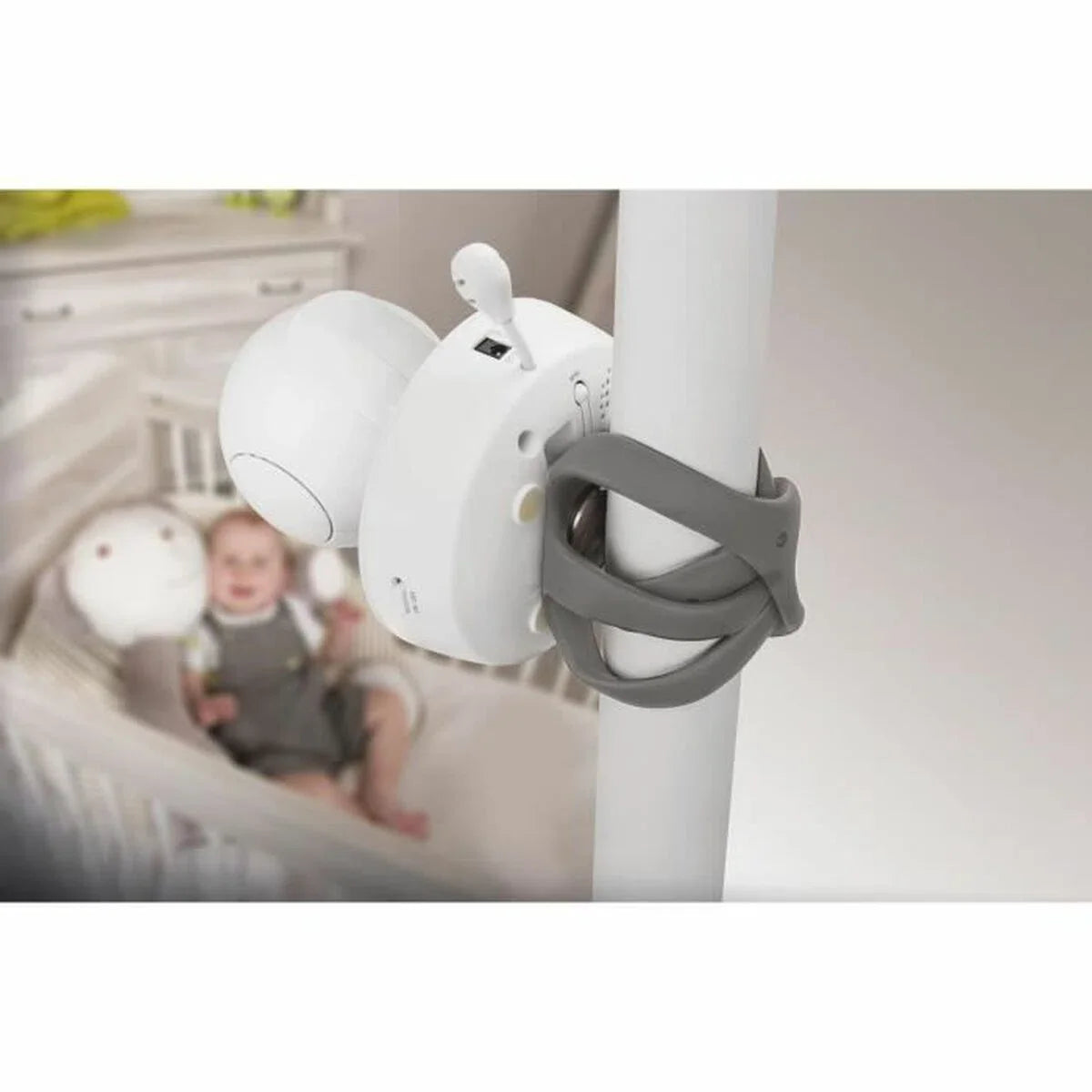 Motorola Nursery Babyfoon met Camera - VM55 - 5-inch Kleurendisplay - Draadloos - Infrarood Nachtzicht - Kantelbare Camera - Terugspreekfunctie