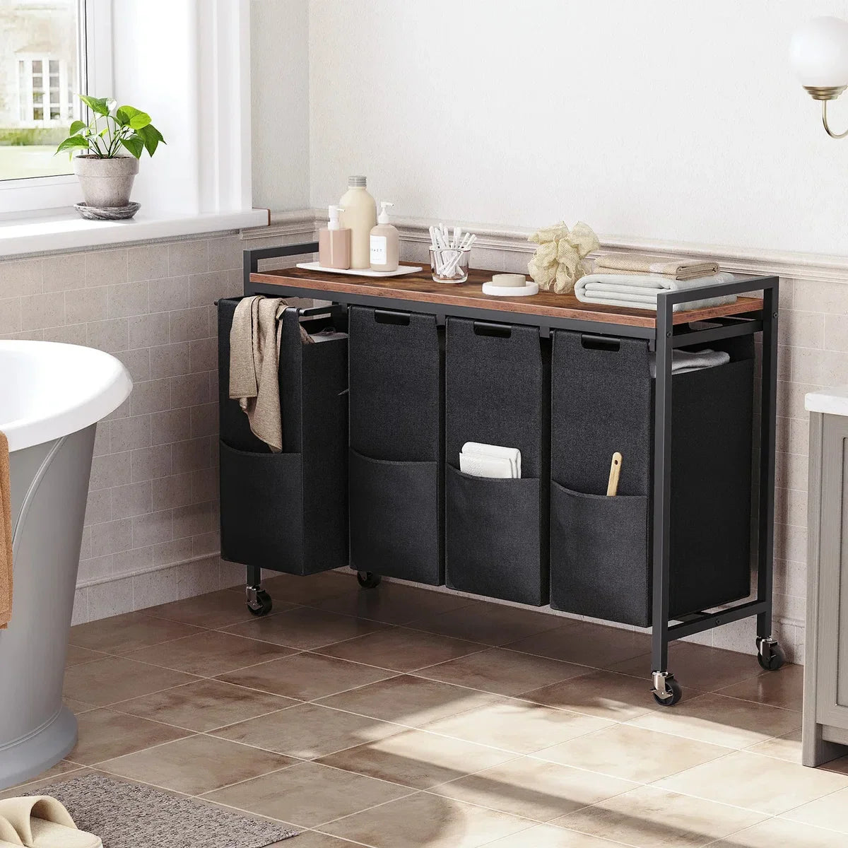 Verrijdbare wasmand - 4 vakken - Wassorteerder - Zwart - Houten blad - Nette hippe wasmand - 10,5x33x74,5 cm