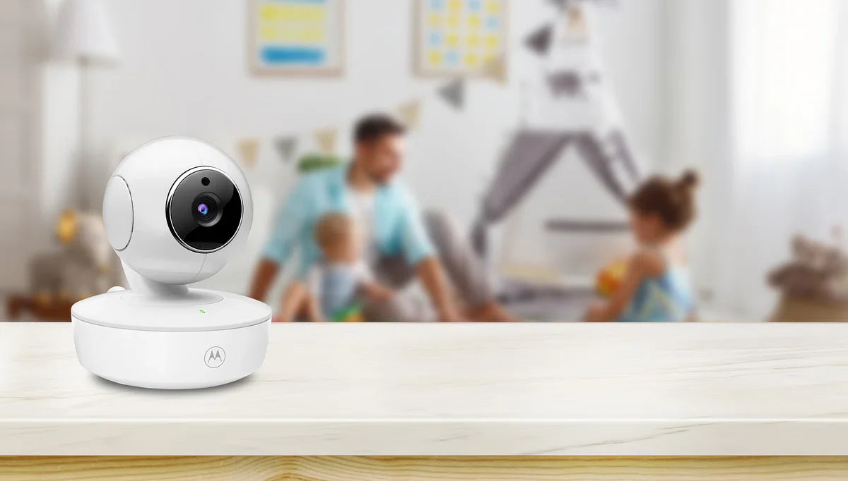 Motorola Nursery Babyfoon met Camera - VM55 - 5-inch Kleurendisplay - Draadloos - Infrarood Nachtzicht - Kantelbare Camera - Terugspreekfunctie