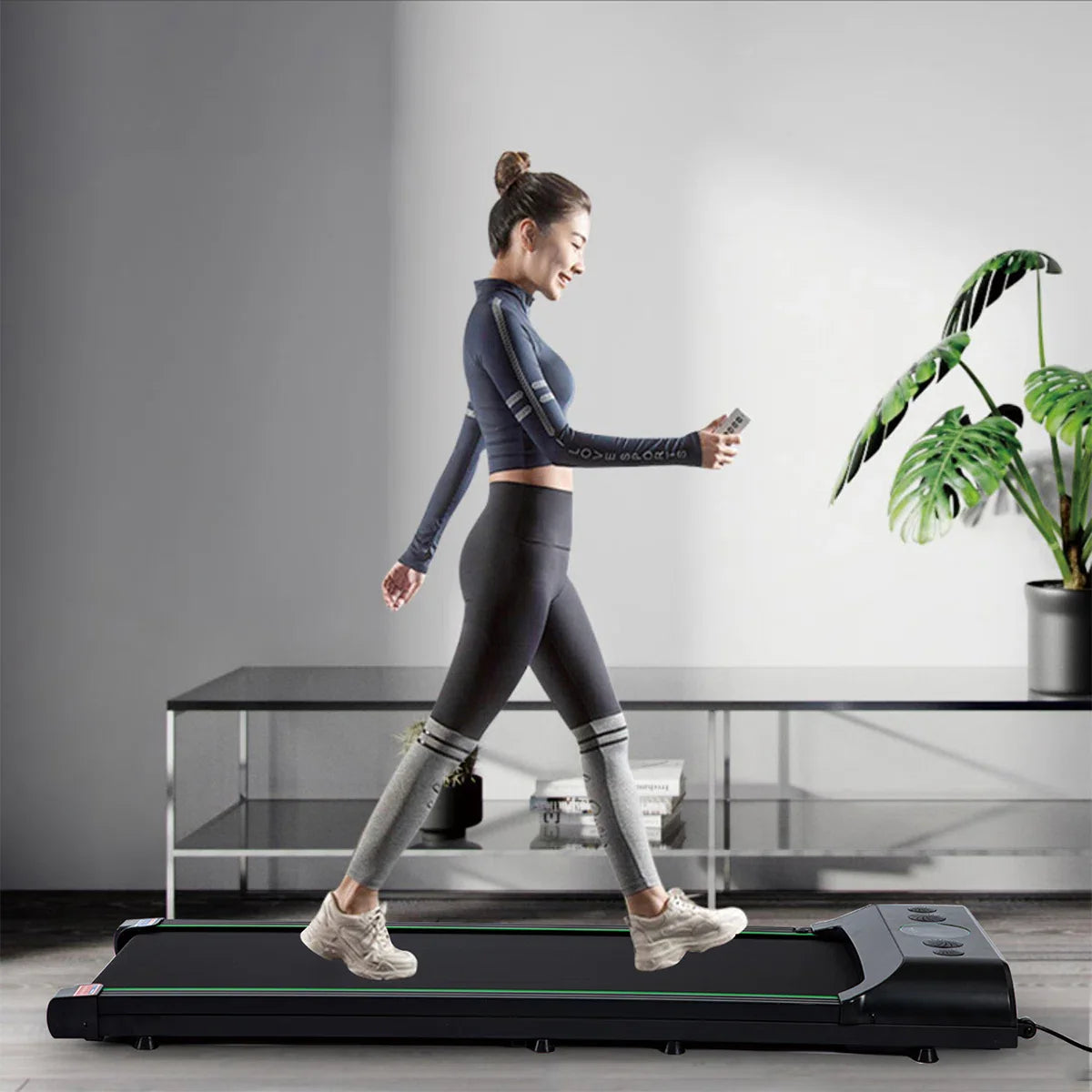 Treadmill for home - Flat treadmill - Walking pad - Easy storage - Multiple speed settings - 1-6km/h - Loadable up to 100 kg