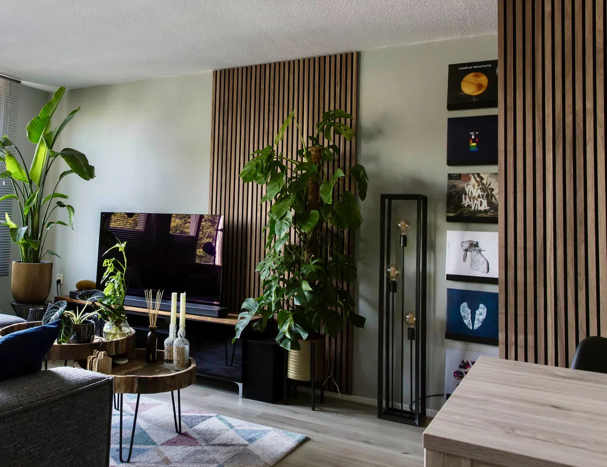 Walnut / Walnut wood veneer - Acoustic Wooden Wall Panel - size 240 x 60cm.WallingtonNL __________ | Real Wood | Wooden slats | Akupanel | Wall decoration | 3D Wall panels | Wall decoration | Slatted walls | Wood panels | __________