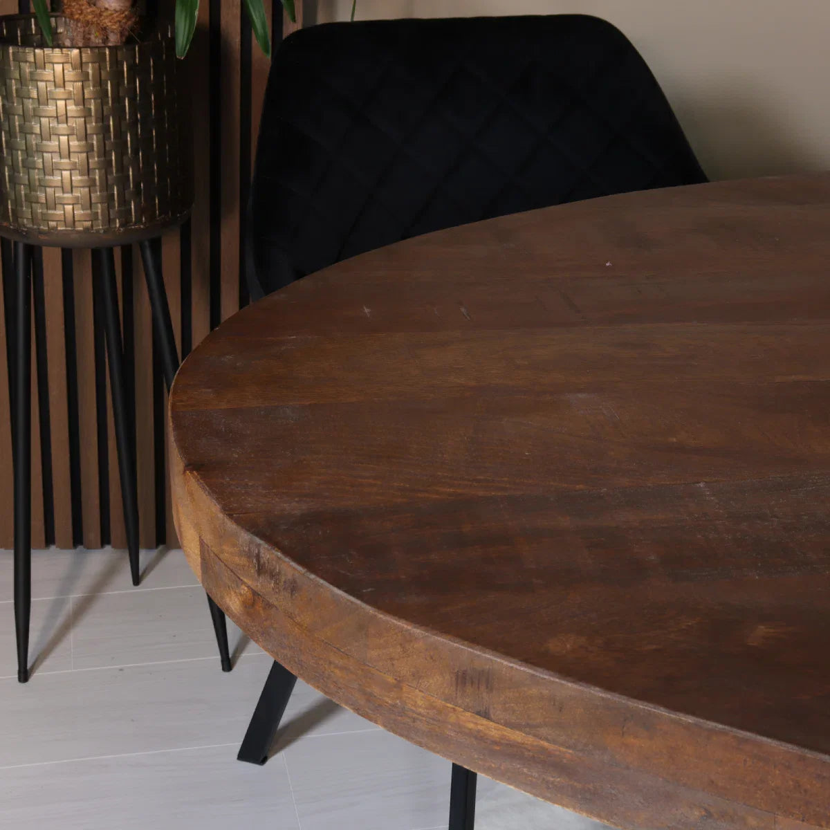 Eettafel ovaal mangohout 180cm James bruin - ovale industriële tafel duurzaam mango eetkamertafel