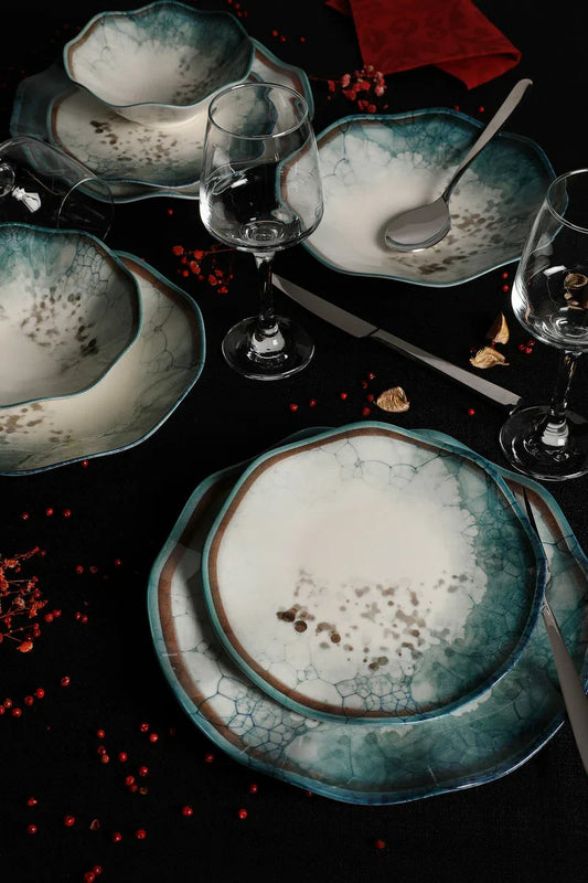 Asir Servies - Dinerset (24-delig). Wit - Dinerbord: 25x25x2 cm (6 stuks) Bord: 22x22x3 cm (6 stuks) Schaal: 16x16x4,5 cm / 250 cc (6 stuks) Dessertbord: 19x19x2 cm (6 stuks) 100% PORSELEIN