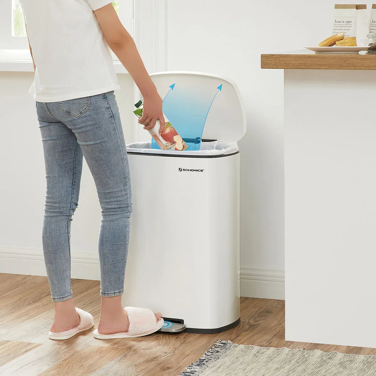 Vibe Prullenbak - Afvalbak 50 liter - Soft Close Prullenbakken - Pedaalemmer van Staal - met binnenemmer en deksel - Romig Wit
