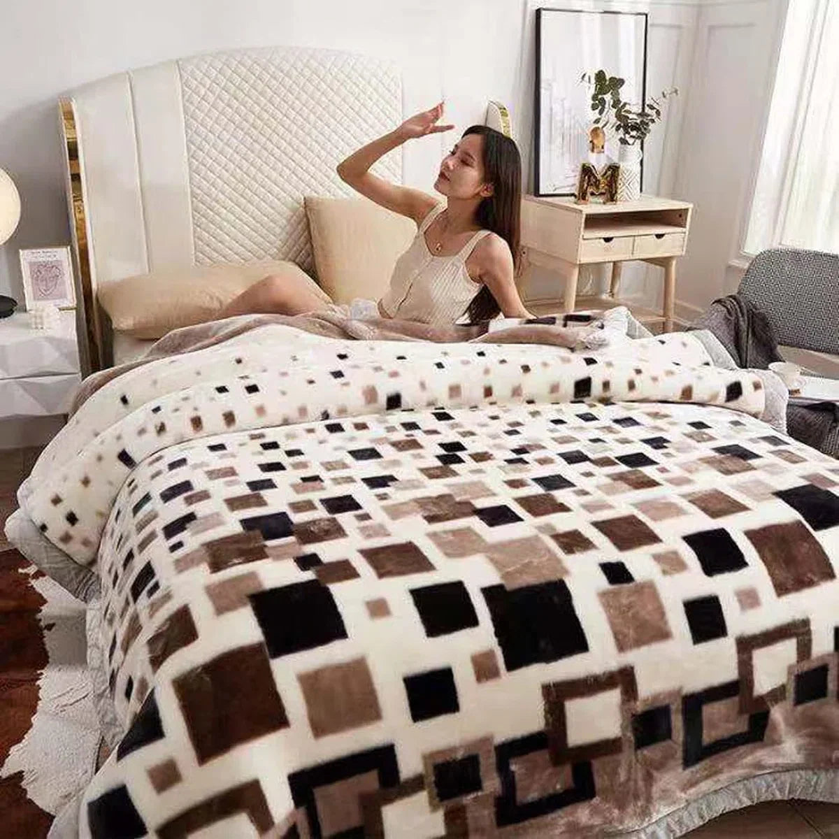 IBBO Shop - Luxe Koreaanse Nerts Deken Dikke Bed Deken - Plaid deken - Afmeting 200x230cm - Zachte en warme Fleece deken - 2 Laags Omkeerbare Raschel Bed Deken voor Herfst Winter - Ademend & Wasbaar