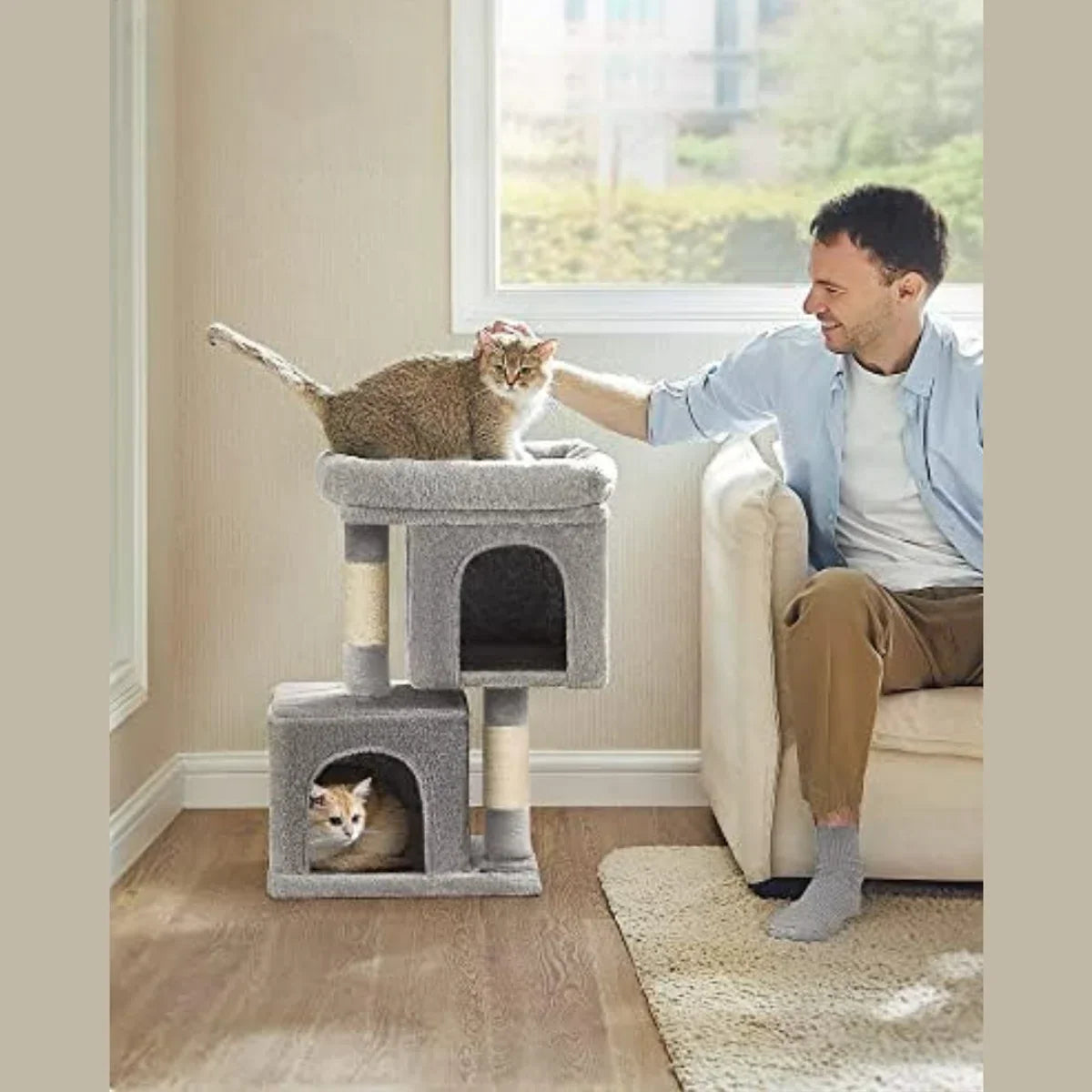 Cat Scratcher - Scratching Post for Heavy Cats - Light Grey