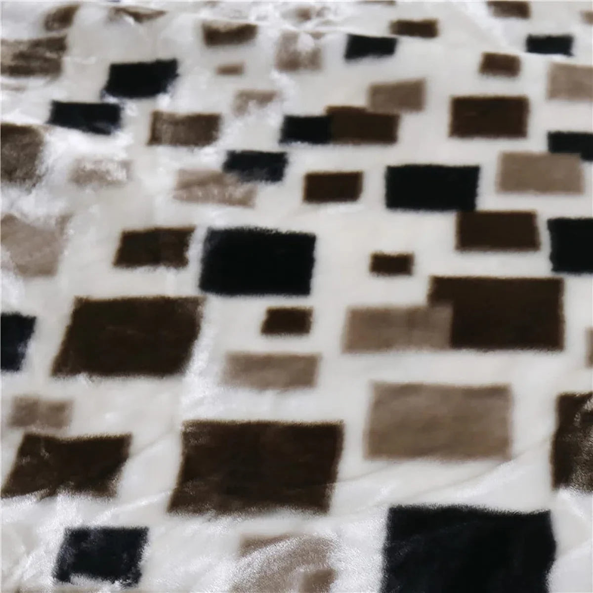 IBBO Shop - Luxe Koreaanse Nerts Deken Dikke Bed Deken - Plaid deken - Afmeting 200x230cm - Zachte en warme Fleece deken - 2 Laags Omkeerbare Raschel Bed Deken voor Herfst Winter - Ademend & Wasbaar